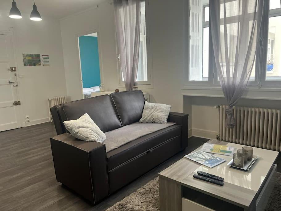 Appartement Proche Des Facs Lebon Clermont-Ferrand Exteriér fotografie