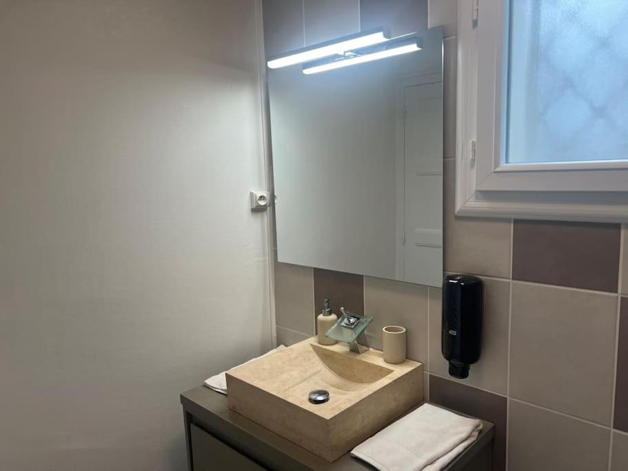 Appartement Proche Des Facs Lebon Clermont-Ferrand Exteriér fotografie