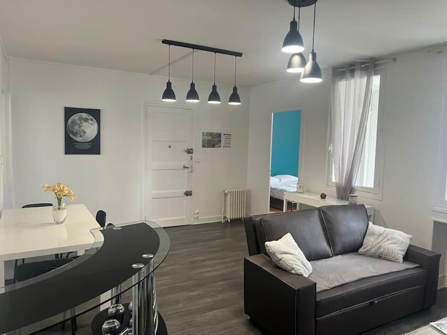 Appartement Proche Des Facs Lebon Clermont-Ferrand Exteriér fotografie